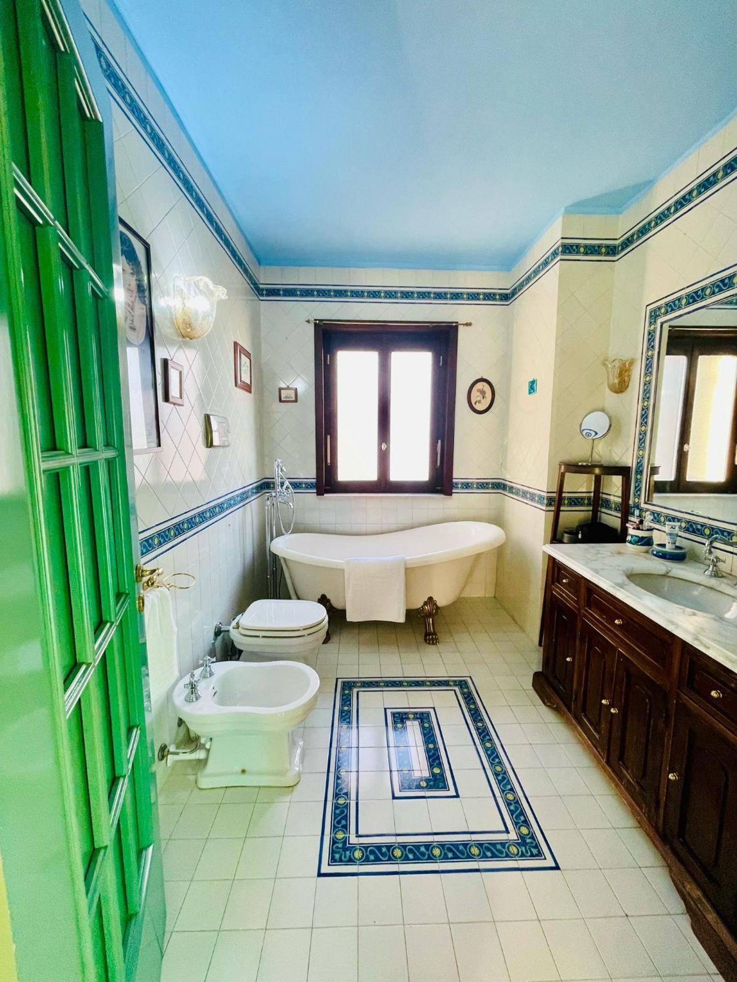 Donna Filomena Casa Vacanza Park Bougainville Салерно Екстериор снимка
