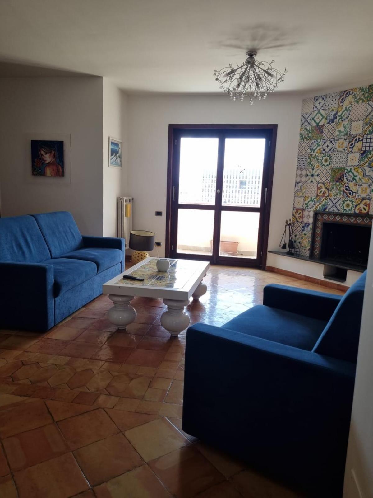 Donna Filomena Casa Vacanza Park Bougainville Салерно Екстериор снимка