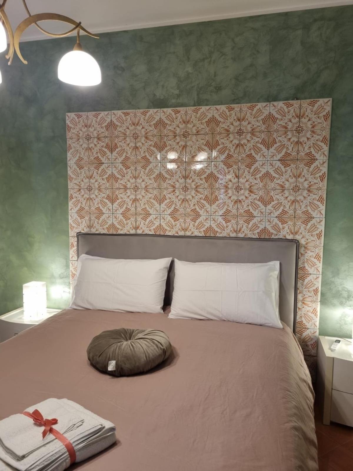 Donna Filomena Casa Vacanza Park Bougainville Салерно Екстериор снимка